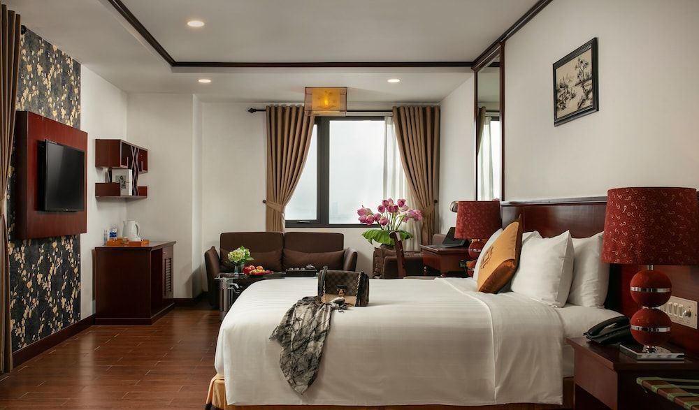Junior Double Room, City View