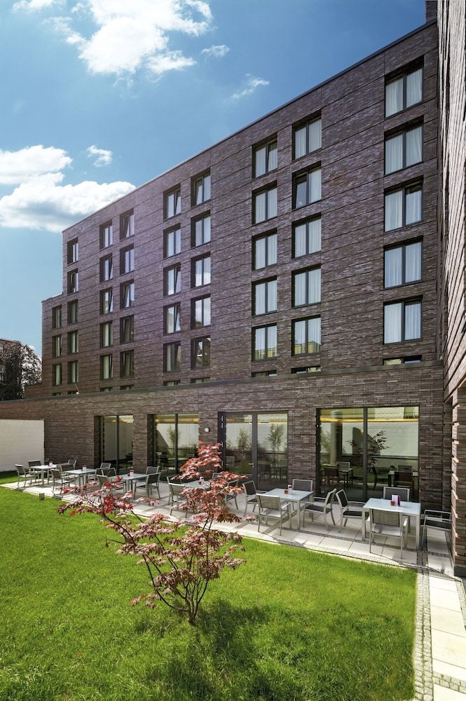 undefined Hampton by Hilton Berlin City West 3