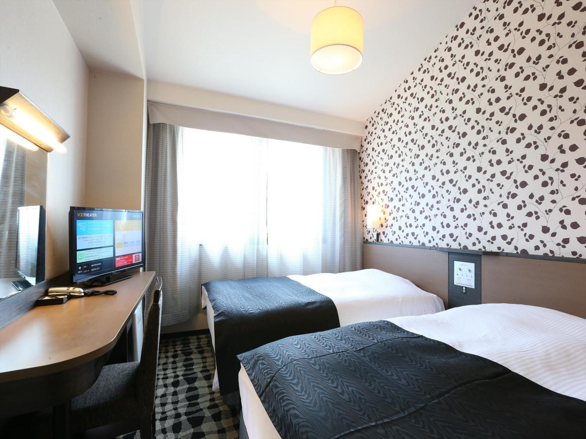 Twin Room - Non-Smoking