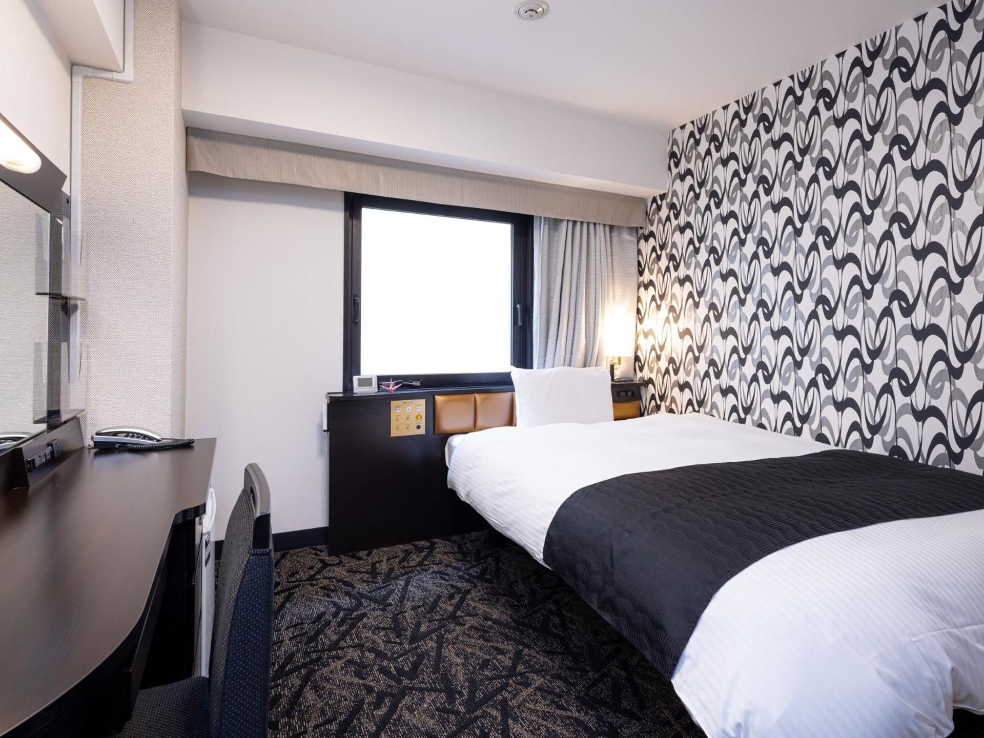 Single Room with Fitness Access - Smoking