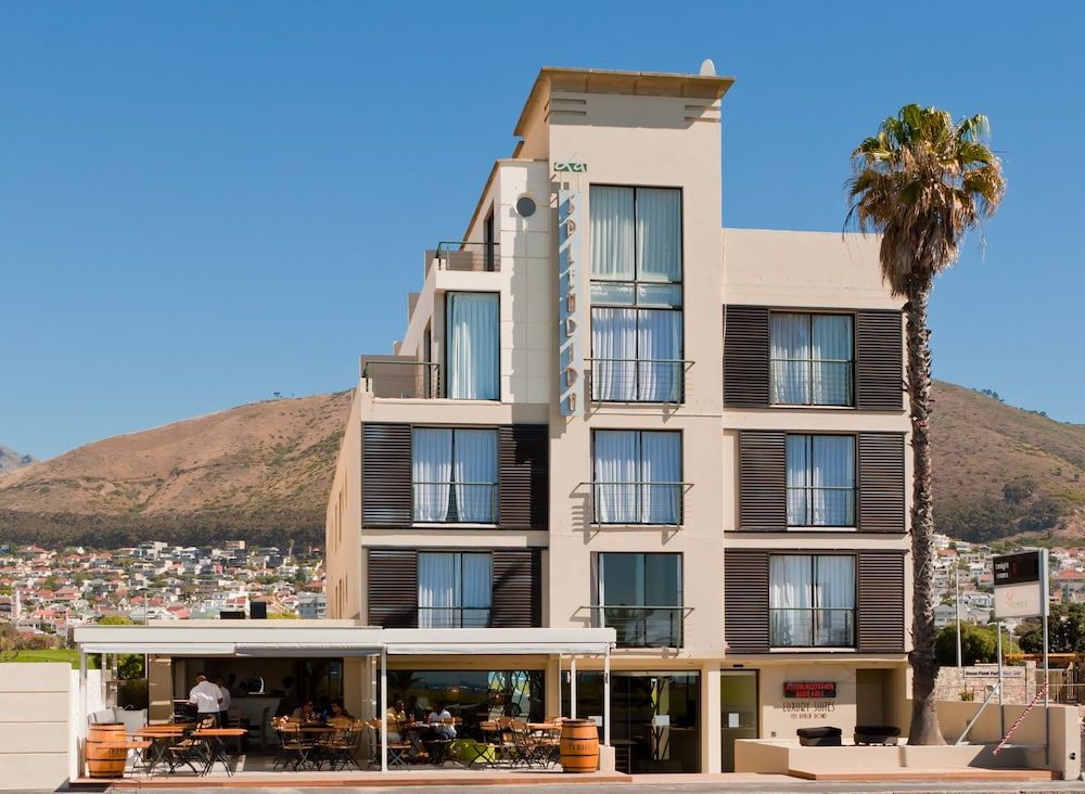 undefined La Splendida Hotel by NEWMARK 5