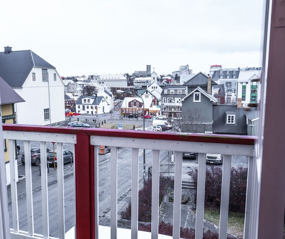 Luna Apartments One Bedroom Deluxe Amtmannstigur 5 8