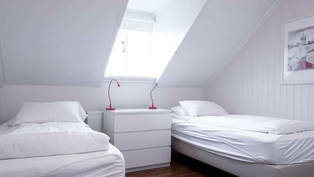 Luna Apartments Deluxe Apartment, 4 Bedrooms 5