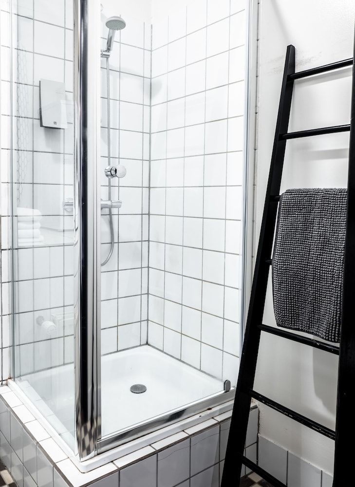 Luna Apartments Standard Apartment, 2 Bedrooms 7