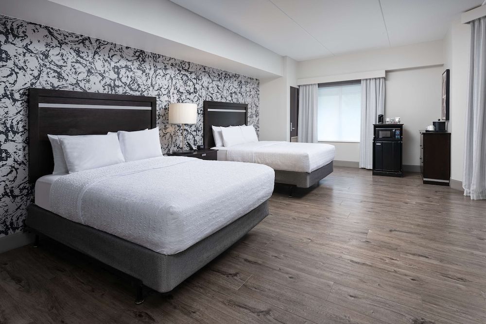 Room, 2 Queen Beds, Accessible, Non Smoking