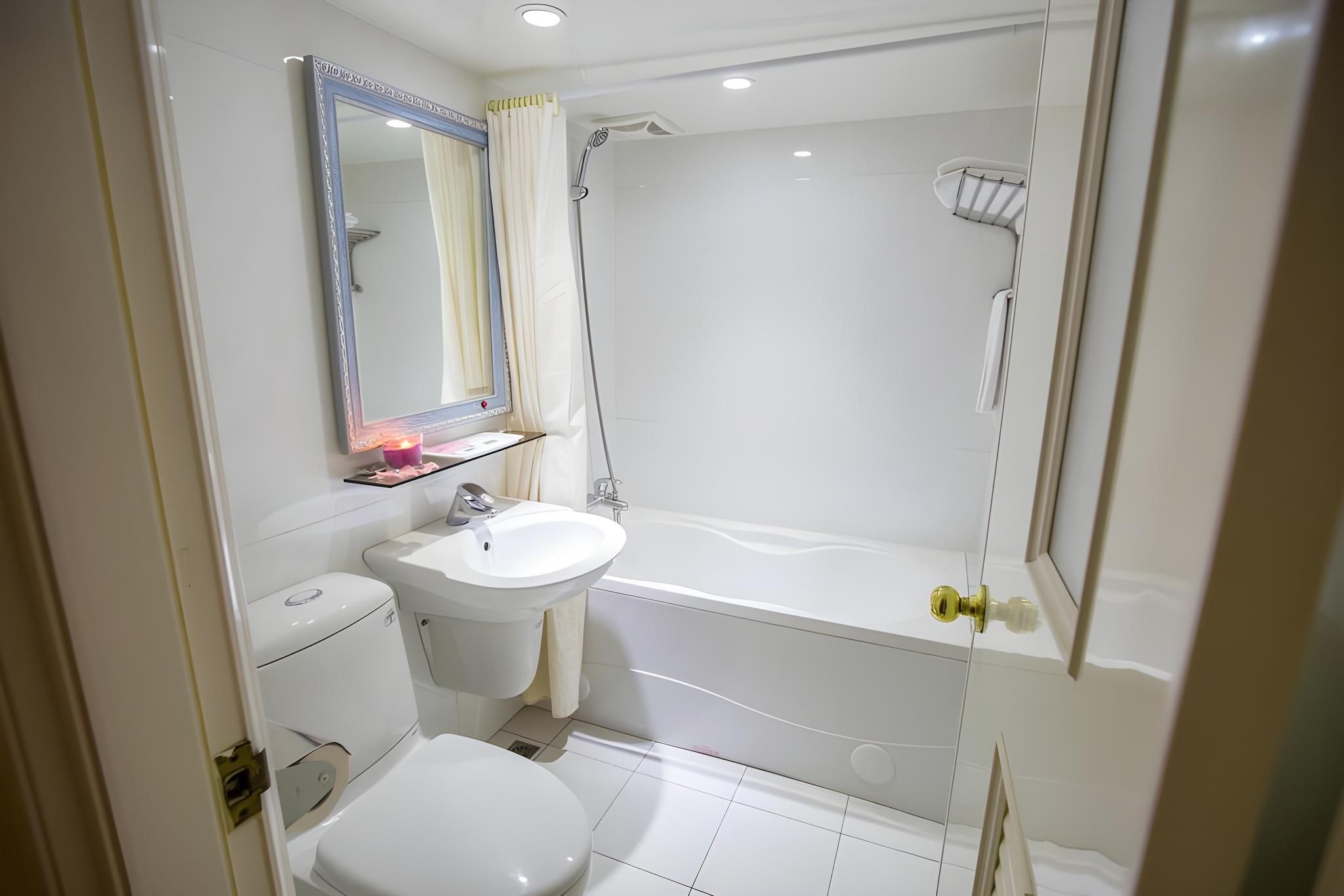 undefined Xiemen Relite Hotel 6