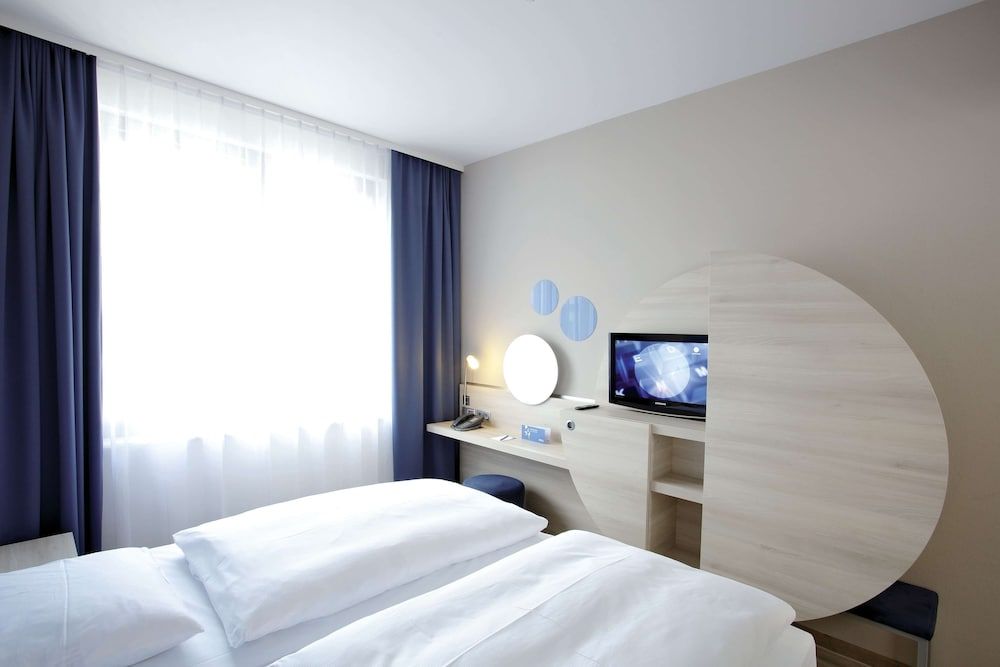undefined H2 Hotel Berlin Alexanderplatz 9