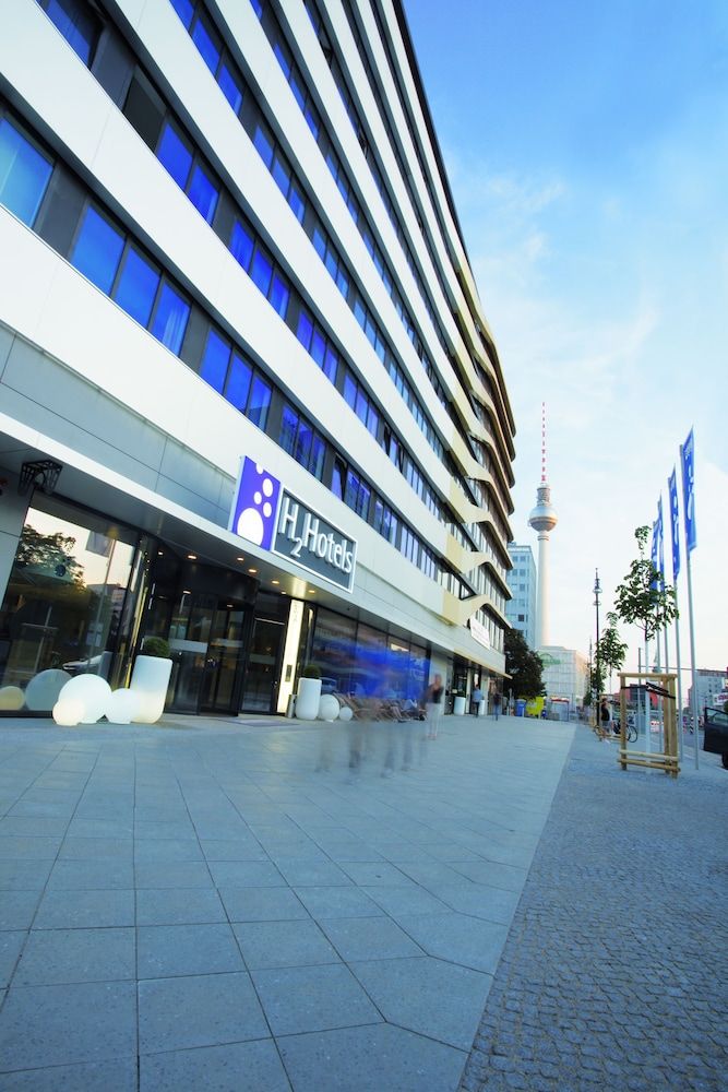 undefined H2 Hotel Berlin Alexanderplatz 5