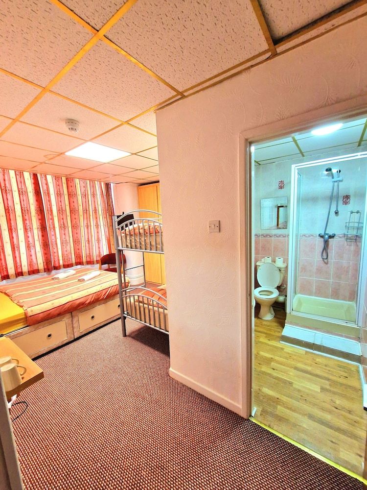 undefined The Albany Hotel 5