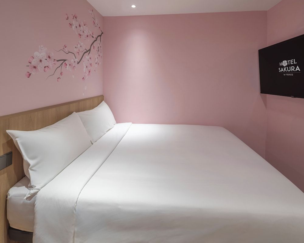 Hotel Sakura by Venue - Newly Renovated Standard Room, 1 Queen Bed