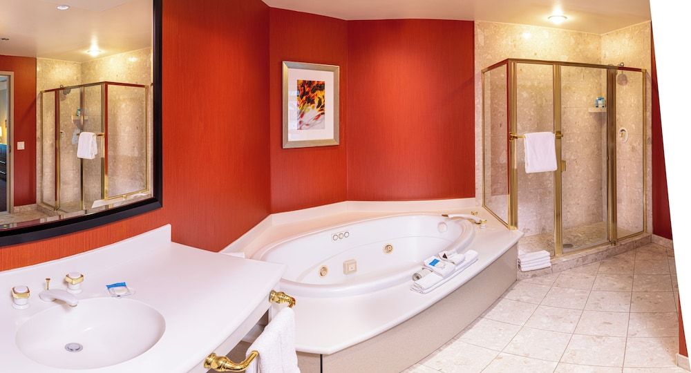 Suite, 1 King Bed