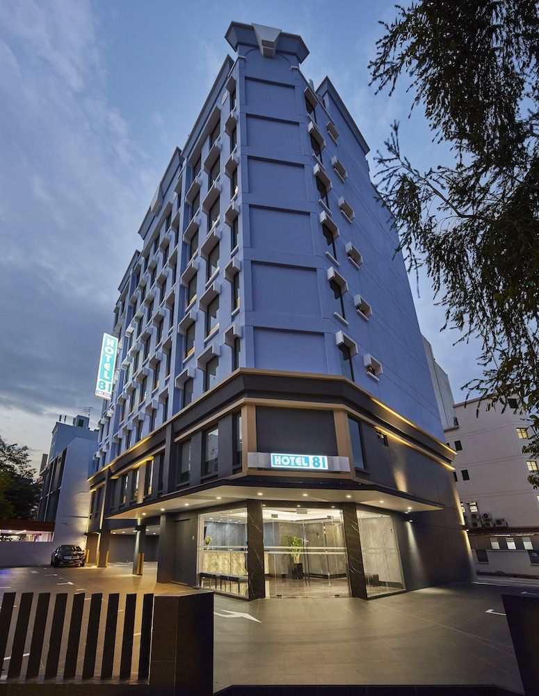 undefined Hotel 81 Orchid 3