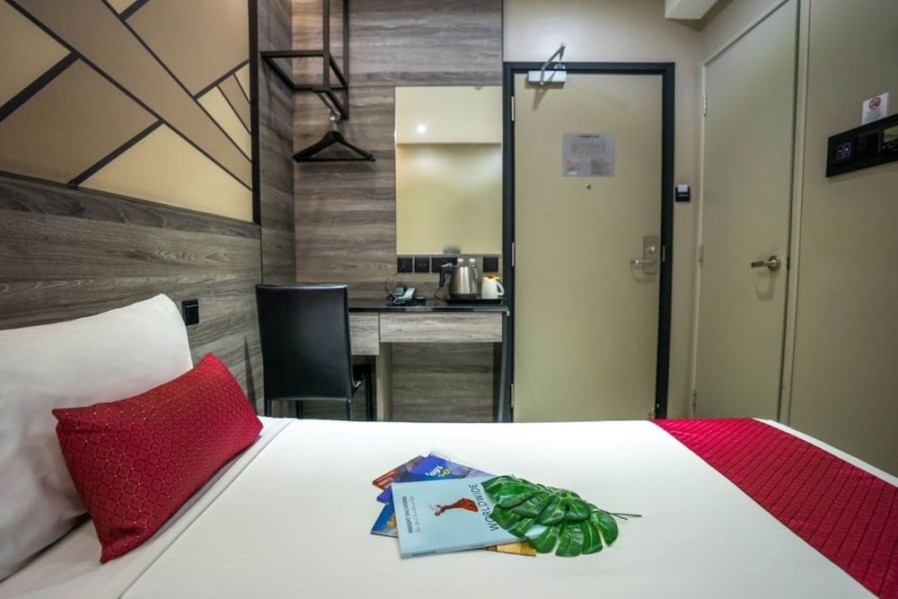 Hotel 81 Orchid Standard Twin 3