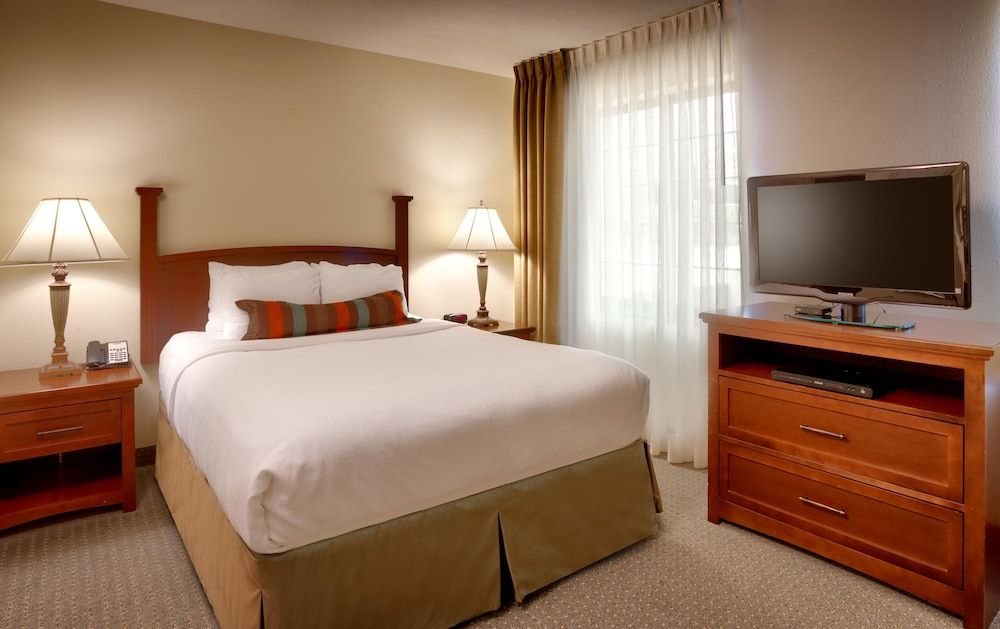 Staybridge Suites Omaha 80th And Dodge by IHG