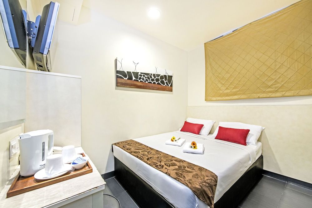 Hotel 81 Selegie Superior Room, 1 Queen Bed