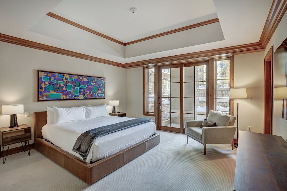 Room, 3 Bedrooms, Mountain View (Residence, plus Den)