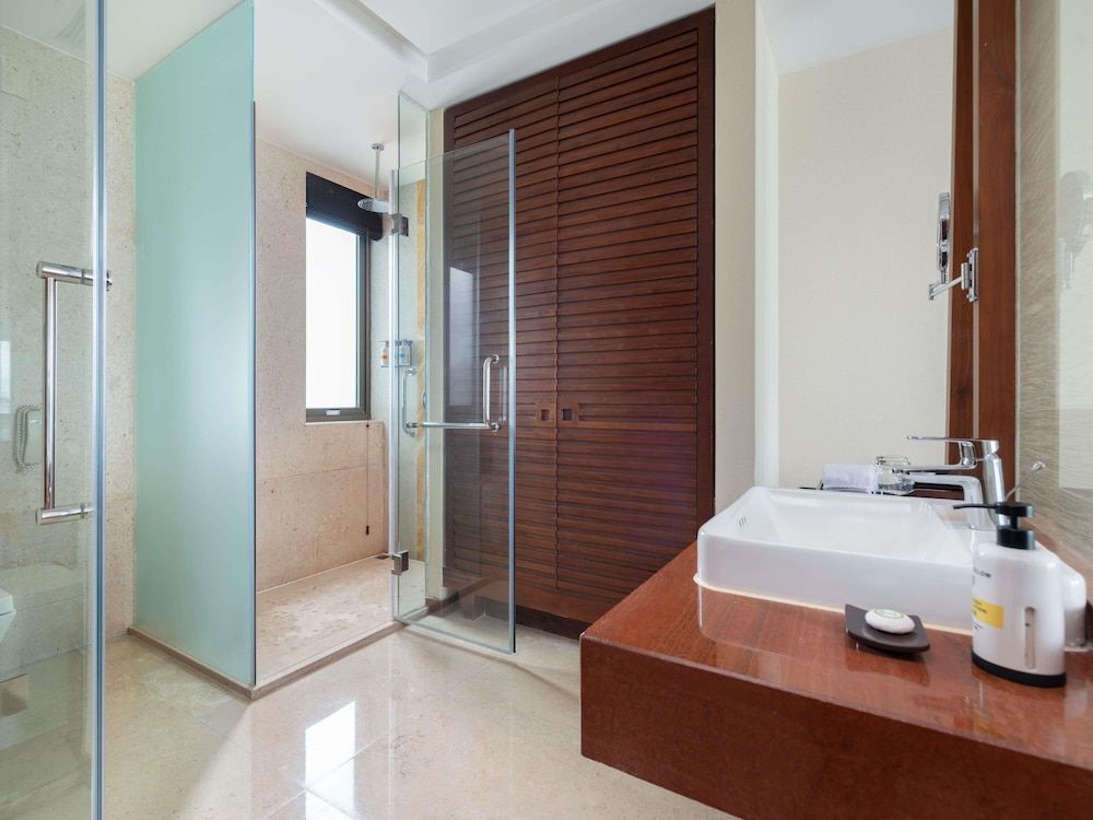 Deluxe Suite, 2 Bedrooms, Kitchen, Ocean View