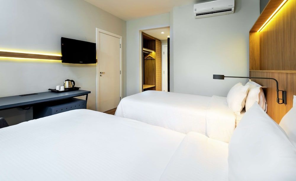 Twin Room, 2 Twin Beds, Refrigerator