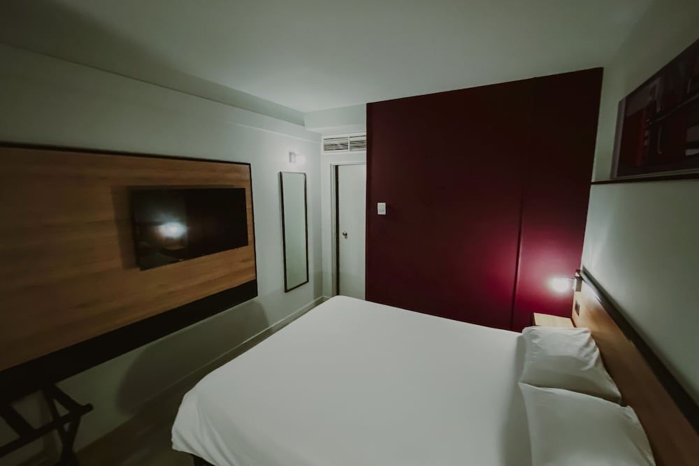 ibis Mendoza Hotel Standard Room, 1 Double Bed 5