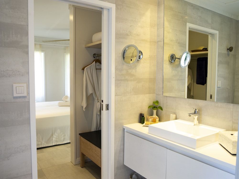 Little Polynesian Resort Garden Studio 8