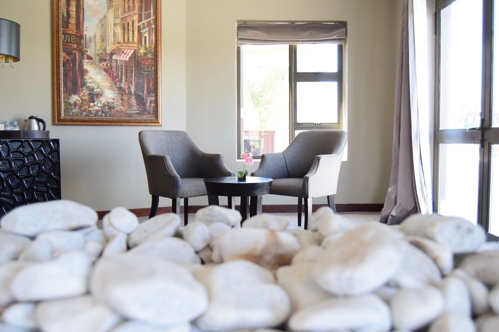 Executive Suite, 1 Bedroom, Bathtub, Lake View