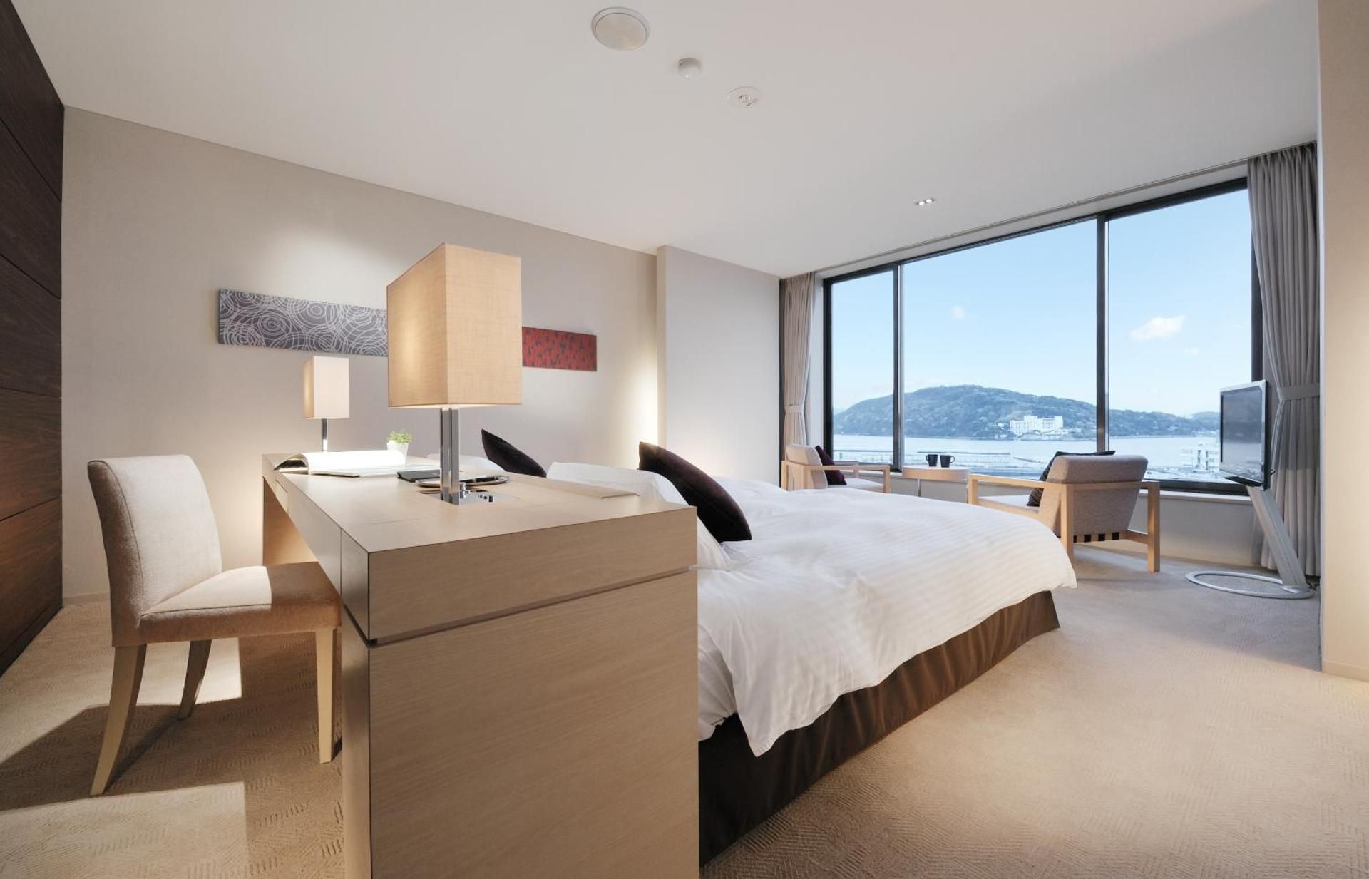 Harbor Wing Harbor View Twin Room