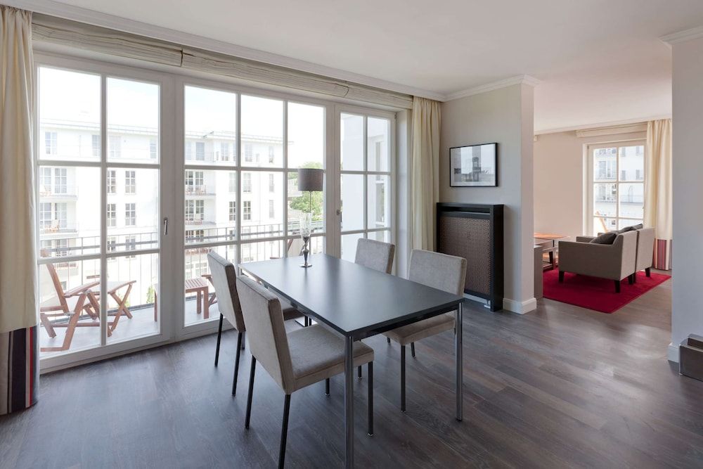 Steigenberger Grandhotel & Spa Deluxe Suite 4