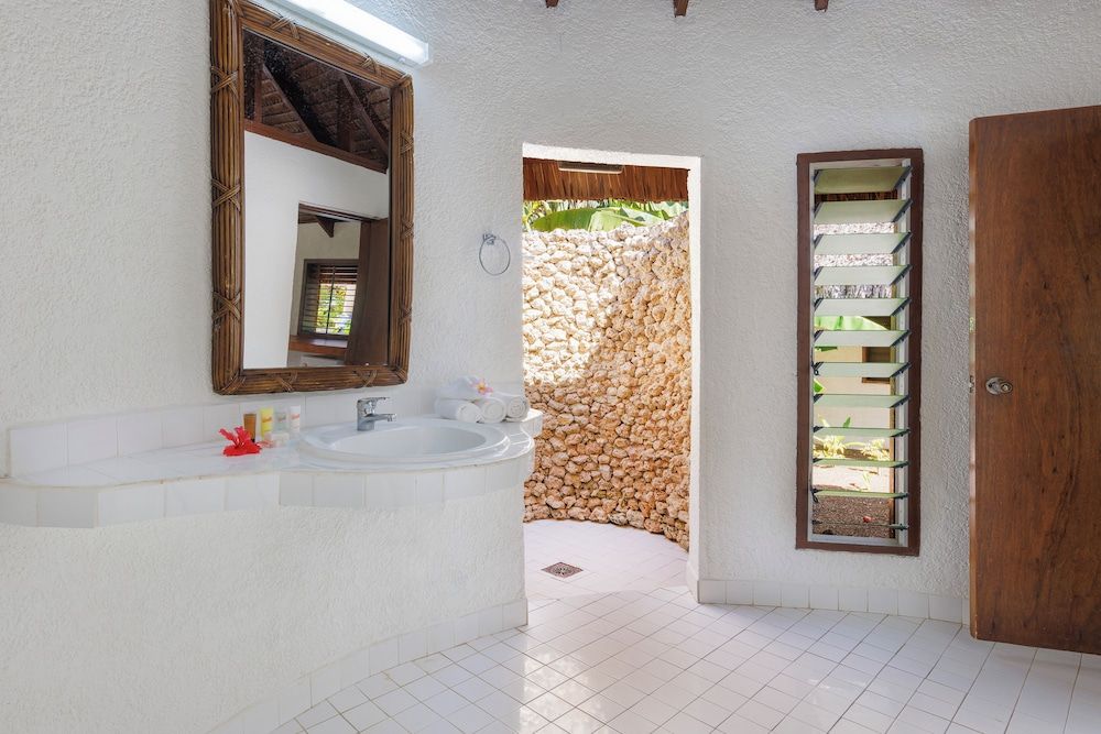 Breakas Beach Resort - Adults only Bungalow, Garden View 5