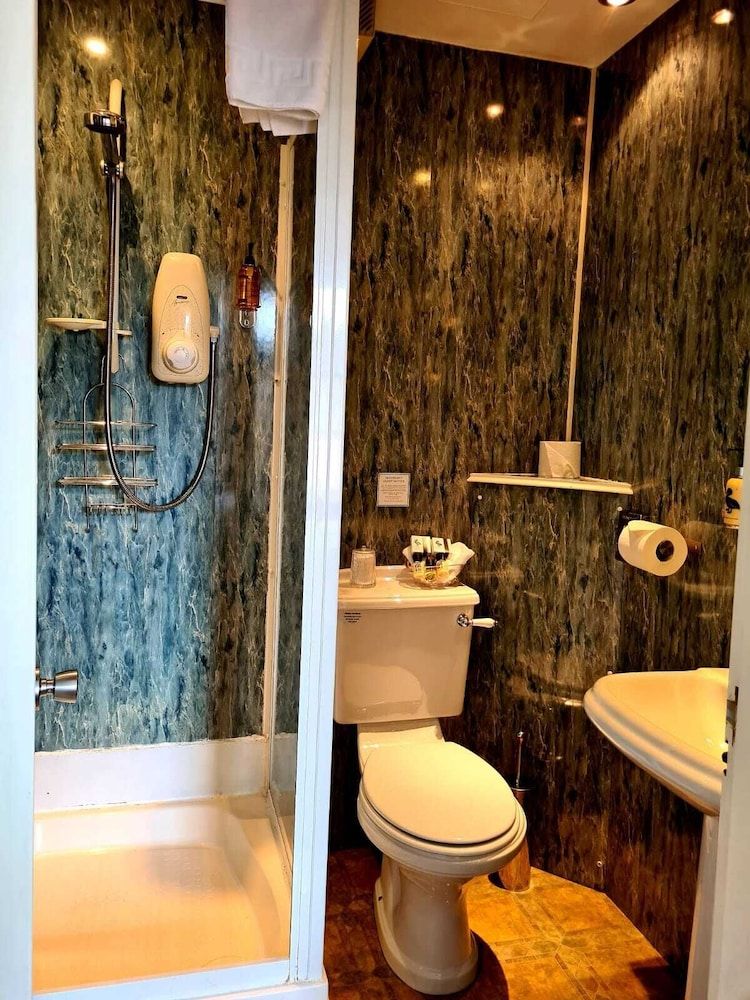 Hotel Ceilidh-donia Standard Double Room, Ensuite 10