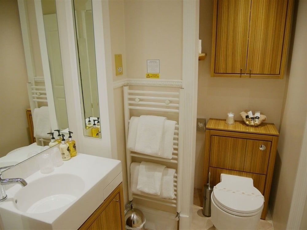 Hotel Ceilidh-donia Standard Double Room, Ensuite 8