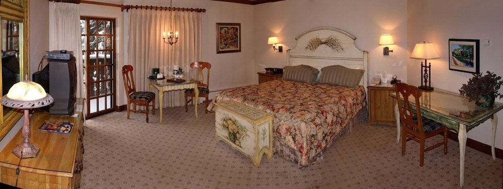 Riverside Deluxe King