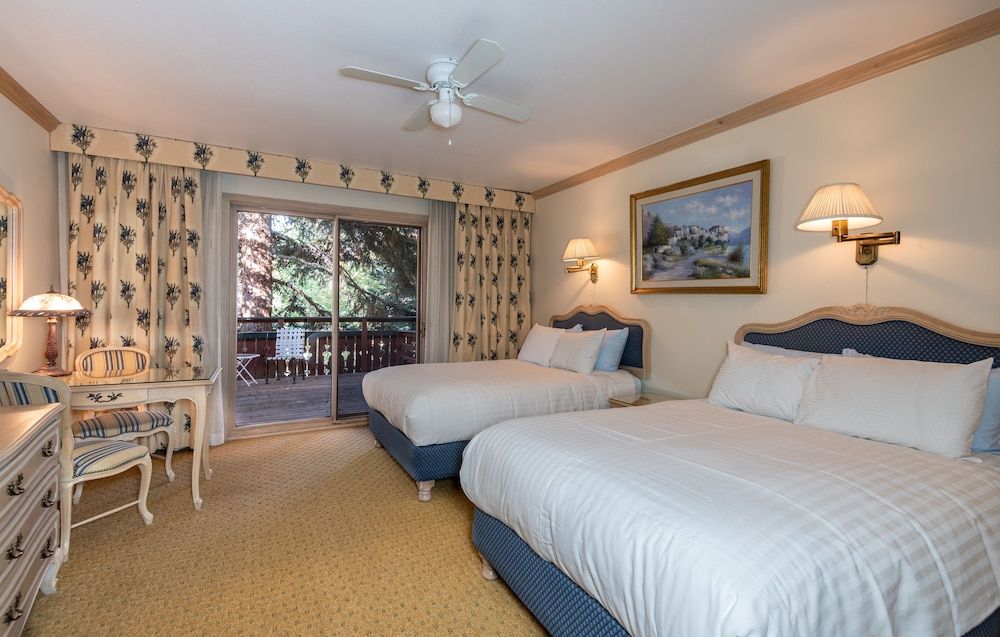 Standard Room, 2 Double Beds (Not Elevator Accessible)