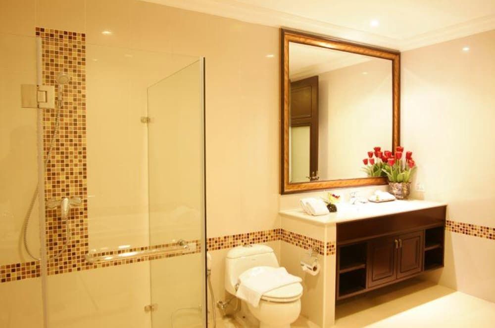 LK Legend Duplex, 3 Bedrooms 4