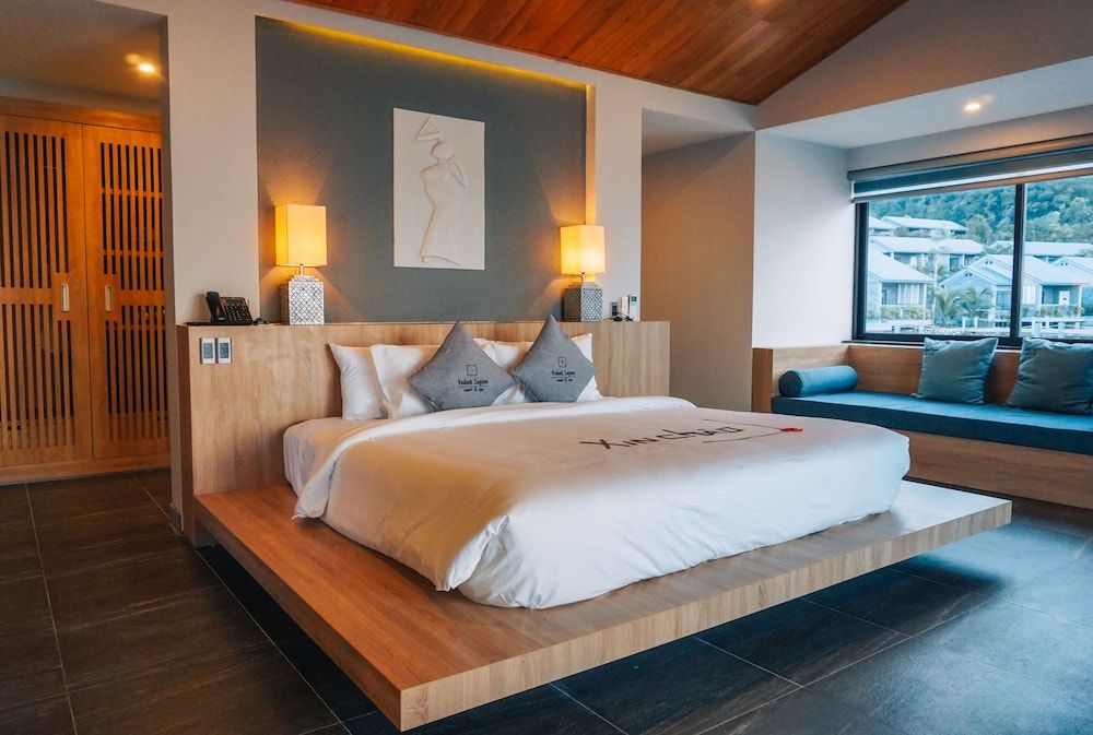Water Pool Villa - Modern Style with Complimentary Spa Voucher