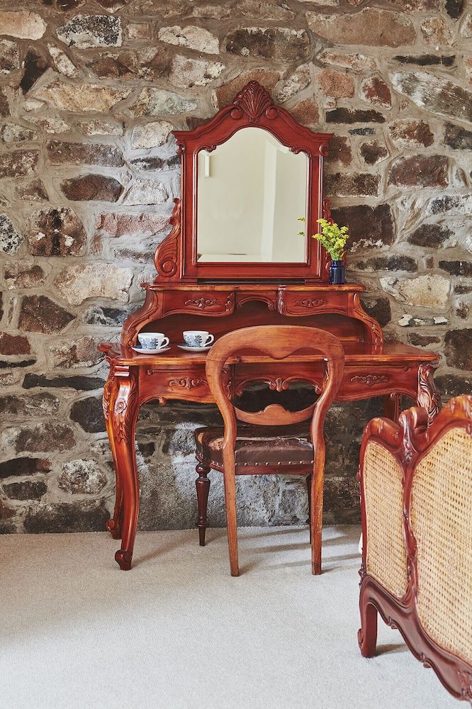 Brambles of Inveraray Family Suite, Private Bathroom, Garden View (Garden, Two Bedrooms) 5