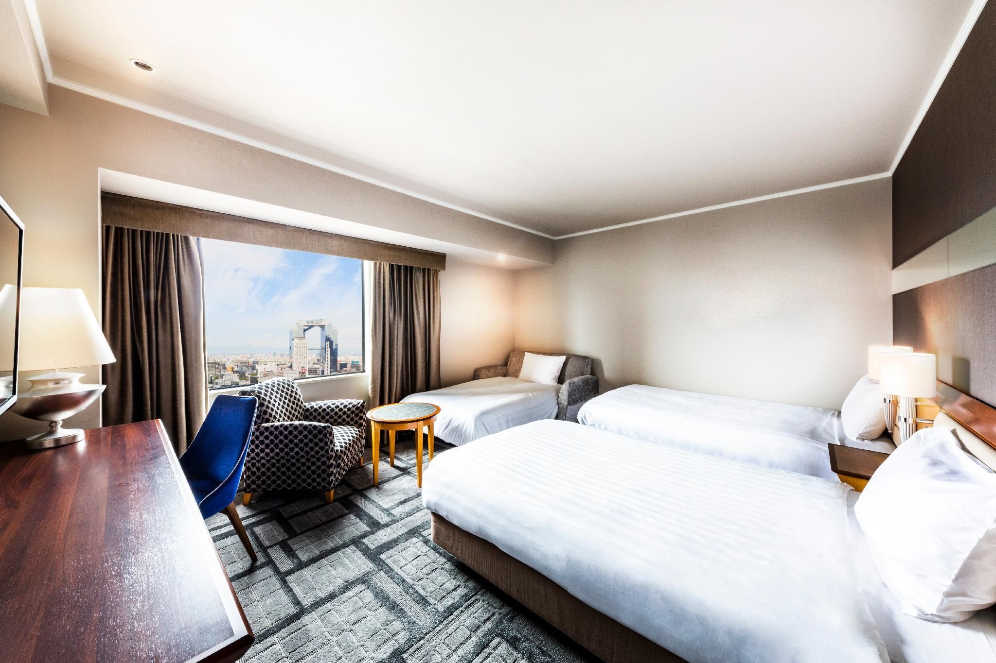 Superior Twin Room for 3 People - Non-Smoking