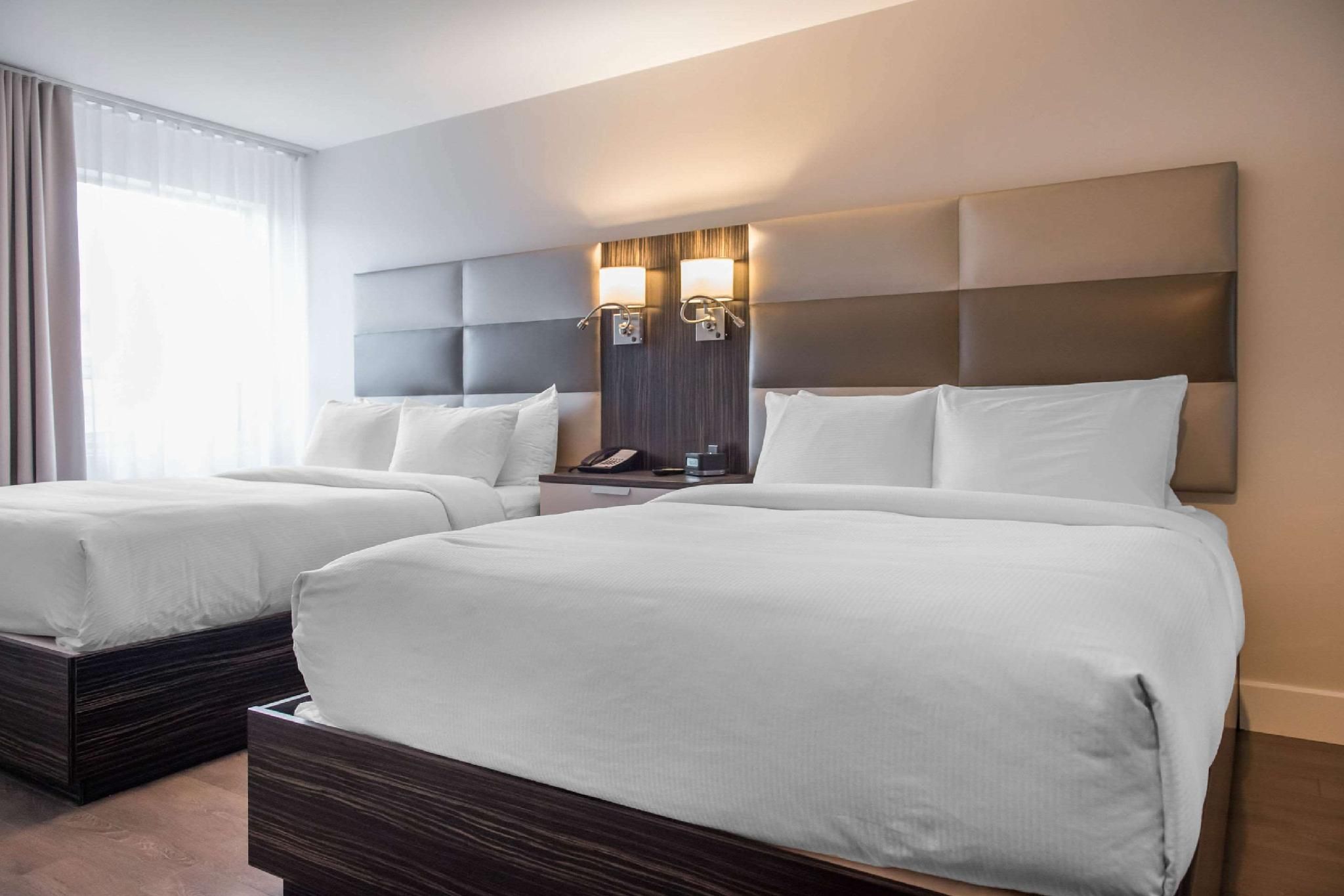 2 Queen Beds, Efficiency, Suite, Nonsmoking, Upgrade