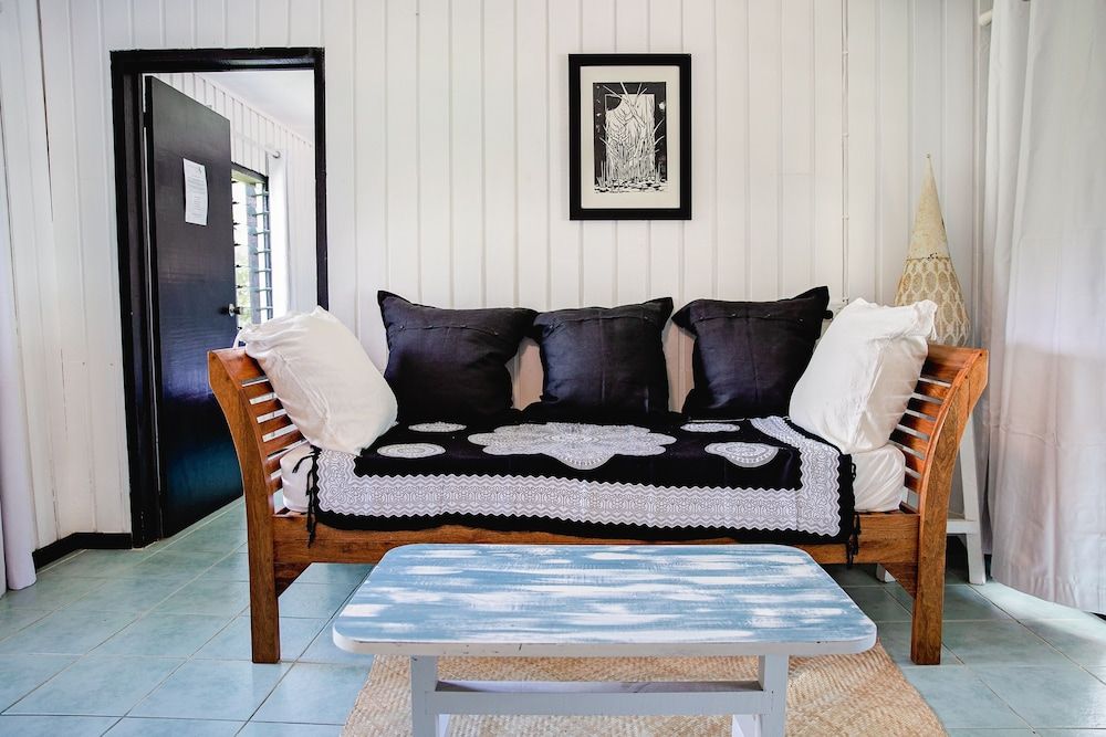 Turtle Bay Lodge Family Room, Oceanfront 2