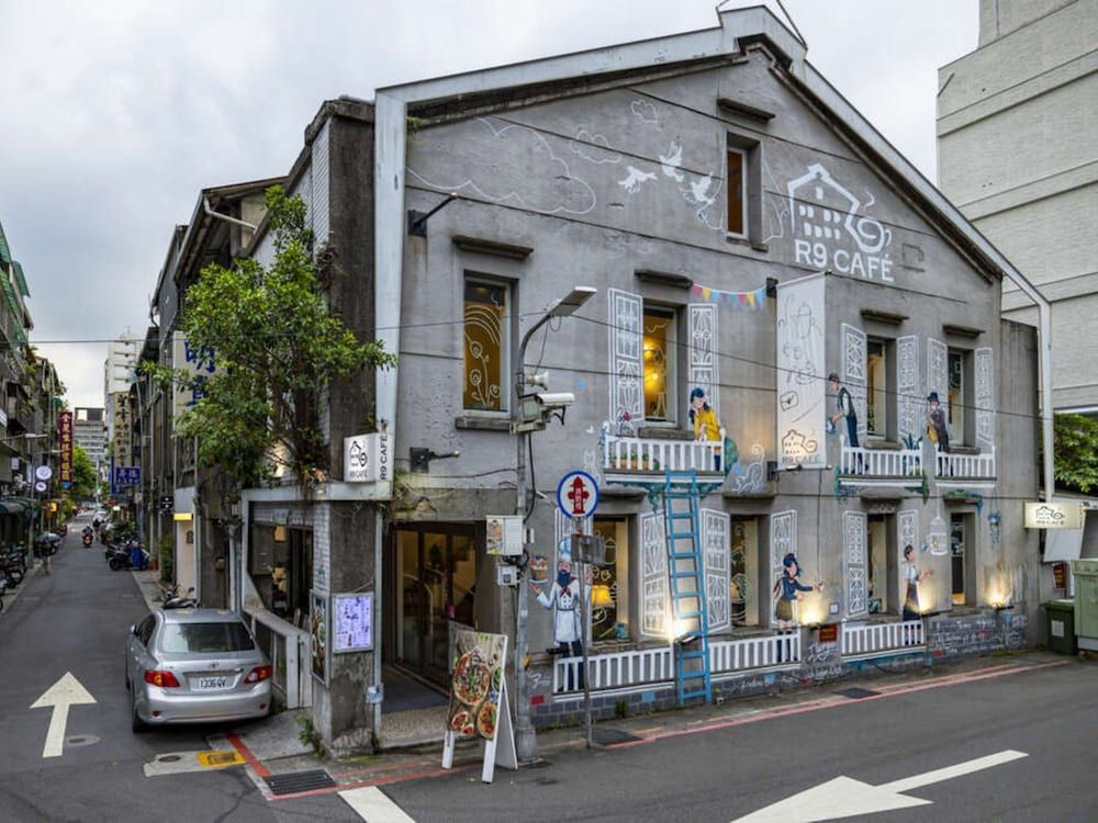 undefined Holiday Inn Express Taipei Train Station by IHG 9