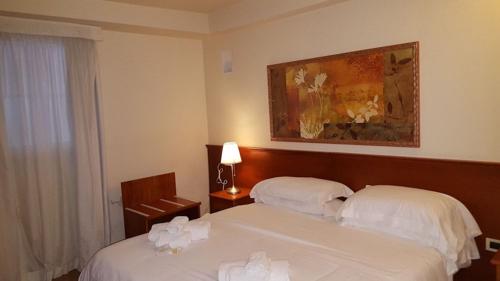 Double Room Single Use (Basement floor)