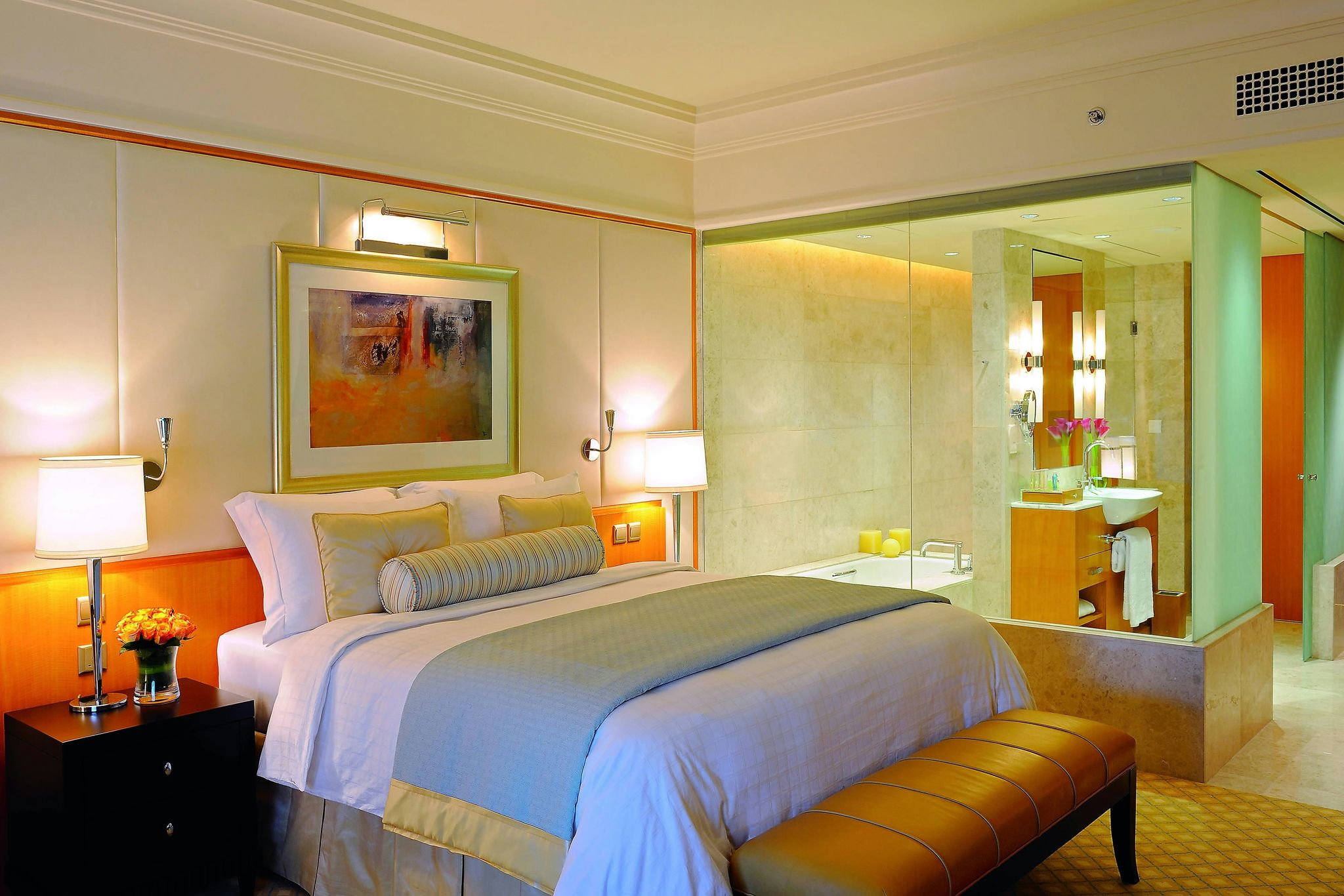 The Ritz-Carlton, Dubai International Financial Centre Deluxe Room 2