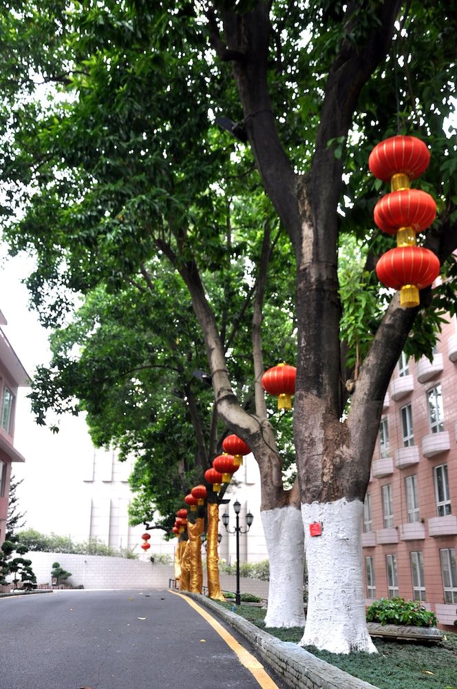 undefined King Garden Hotel