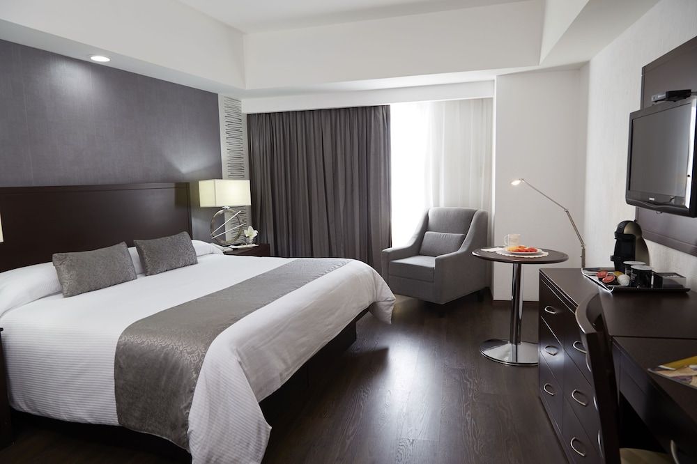 Executive Room, 1 King Bed