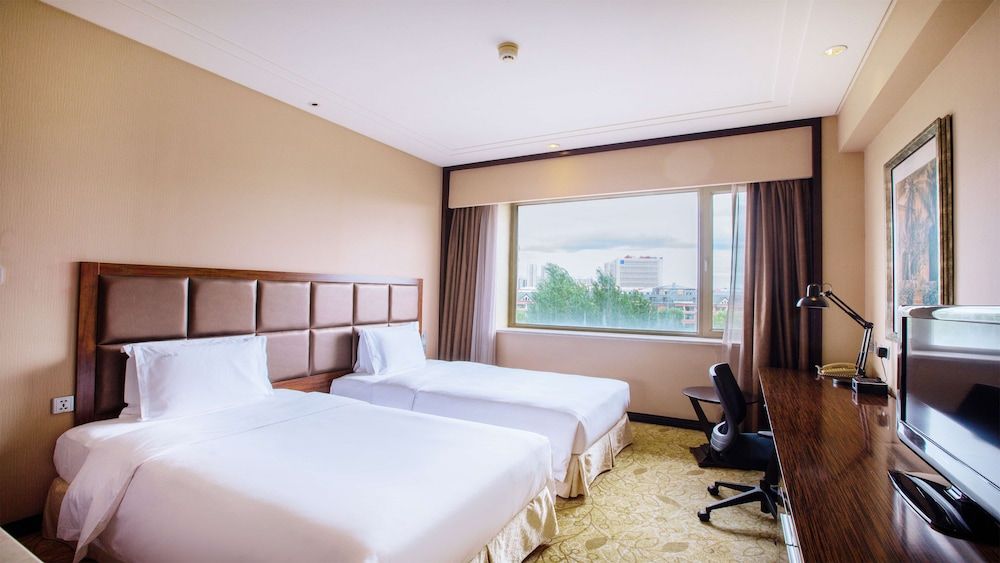 Standard Room, 2 Twin Beds, Corner