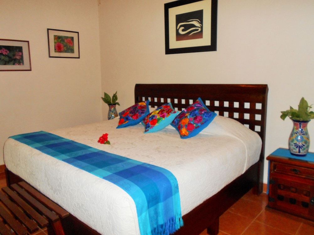 Honeymoon Room, 1 Queen Bed