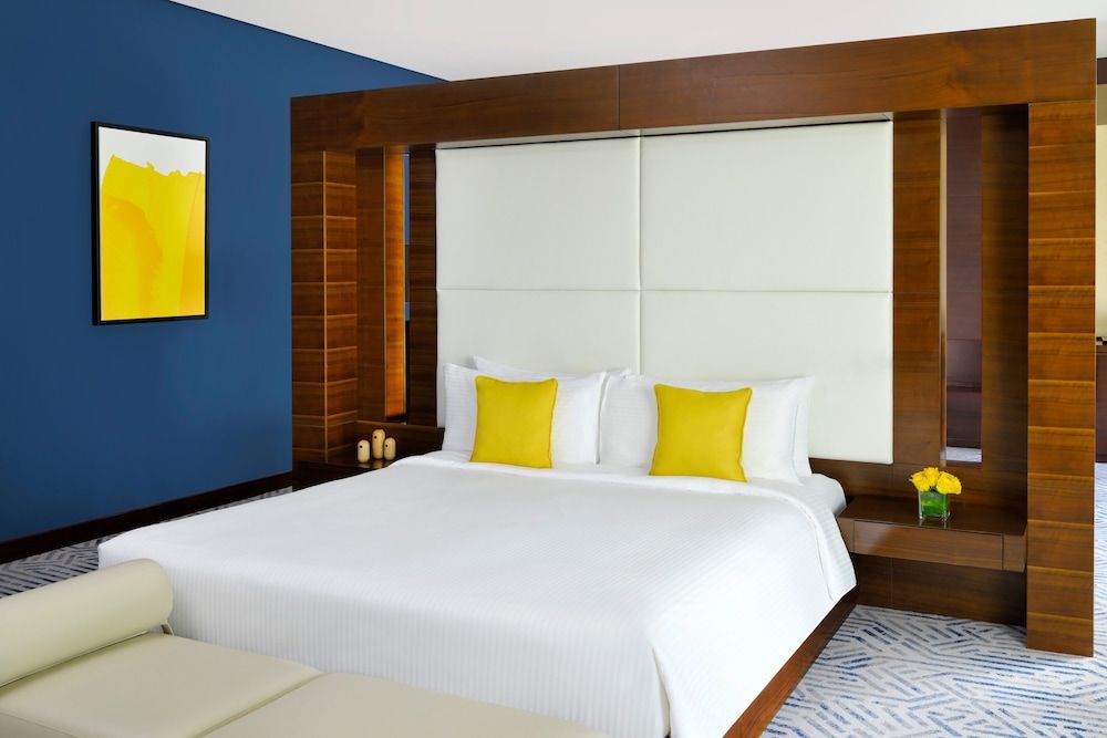 Junior Suite, 1 King Bed