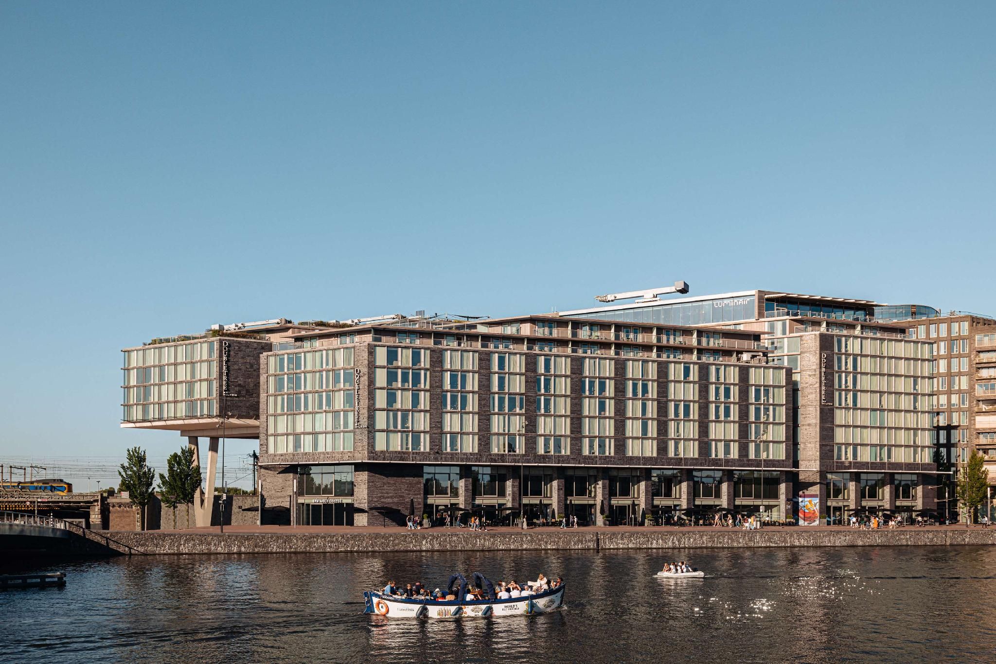 undefined DoubleTree by Hilton Amsterdam Centraal Station 4