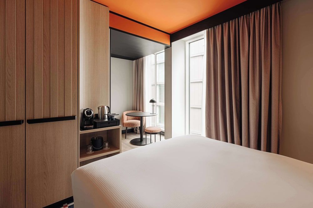 undefined DoubleTree by Hilton Amsterdam Centraal Station 5