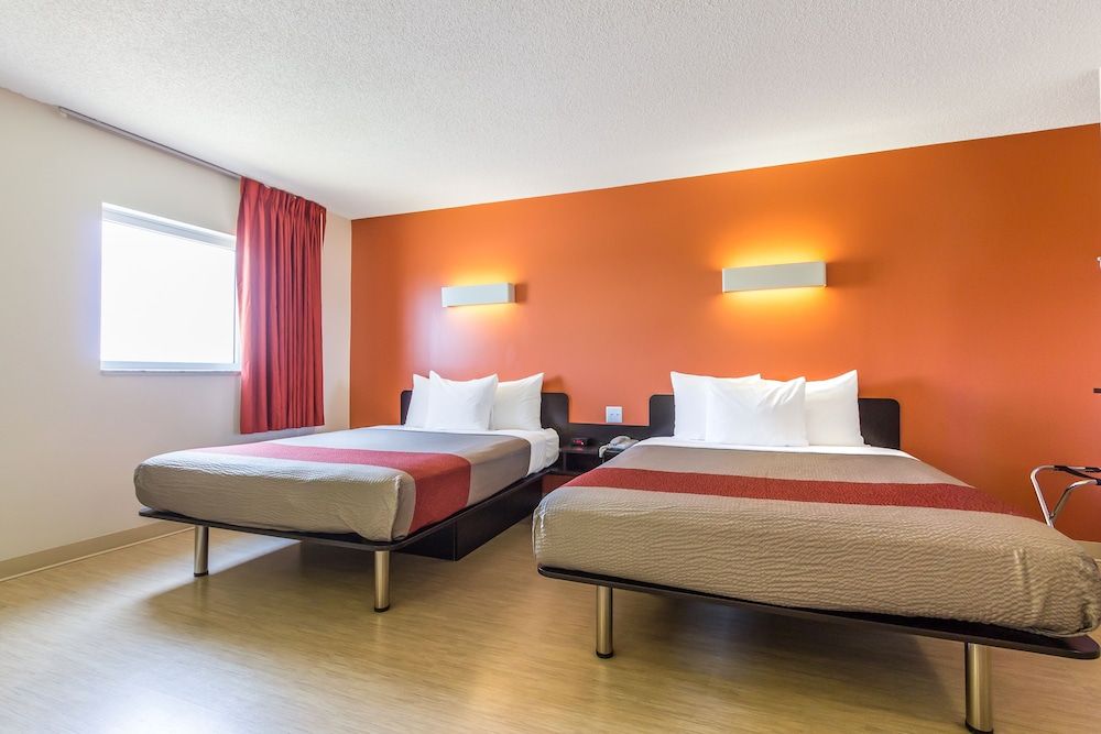 Deluxe Room, 2 Queen Beds, Non Smoking, Kitchenette