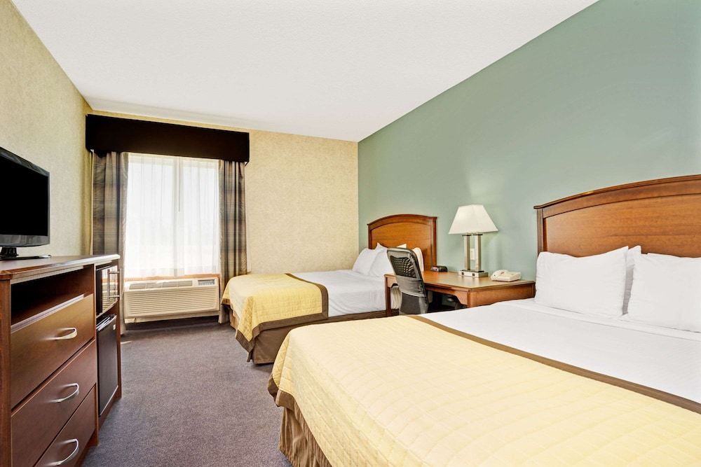 Standard Room, 2 Queen Beds